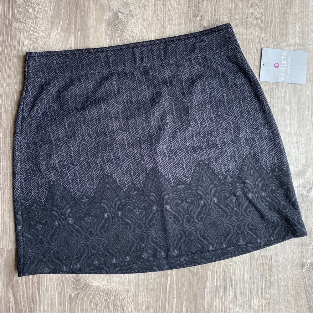 NWT ATHLETA Activewear FitSkirt Grey & Black MED
